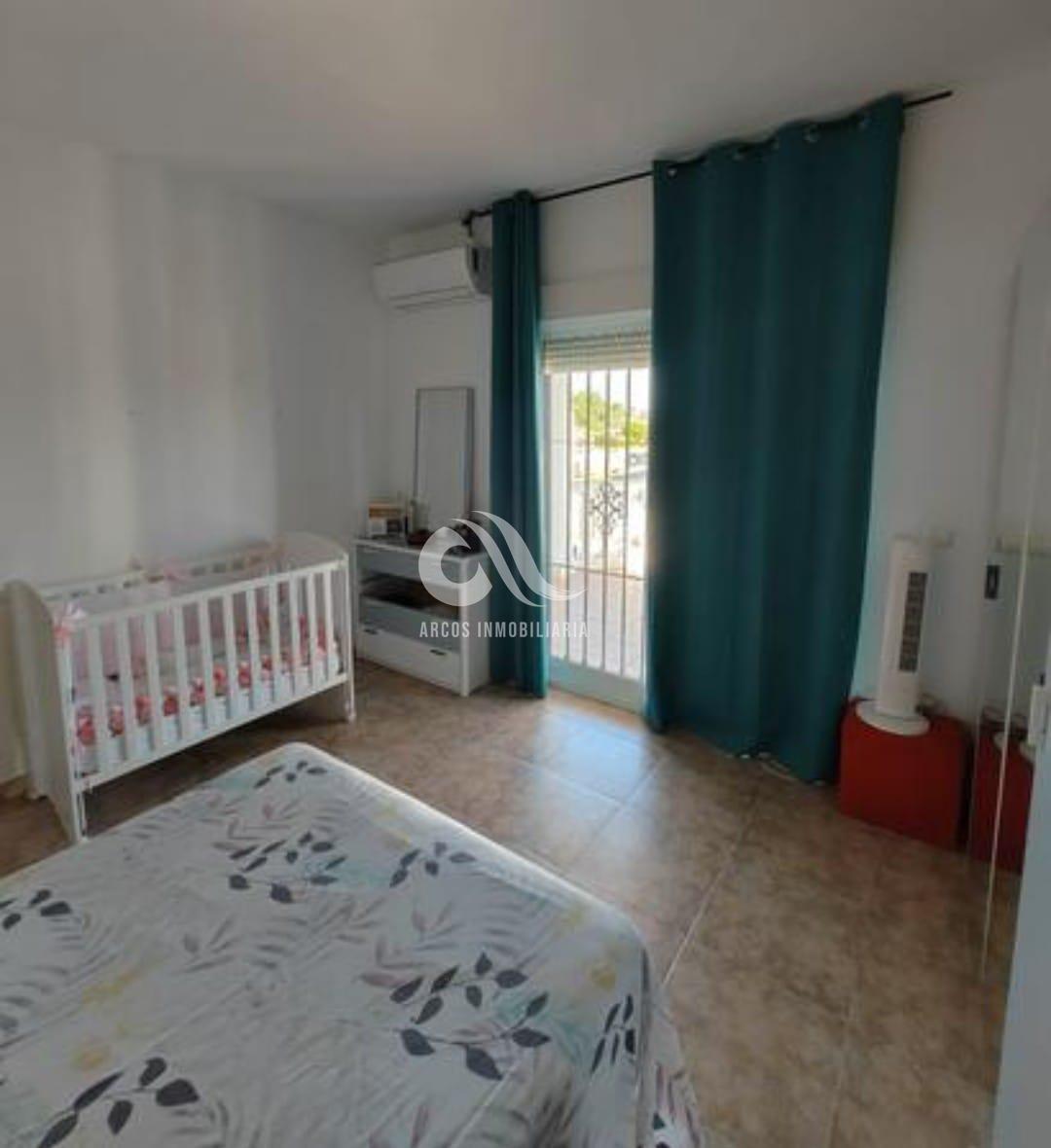 For sale of chalet in Córdoba