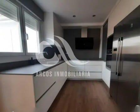 For sale of house in Córdoba
