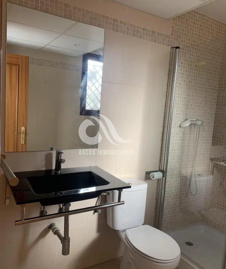 For sale of house in Córdoba