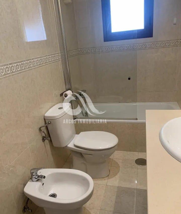 For sale of house in Córdoba