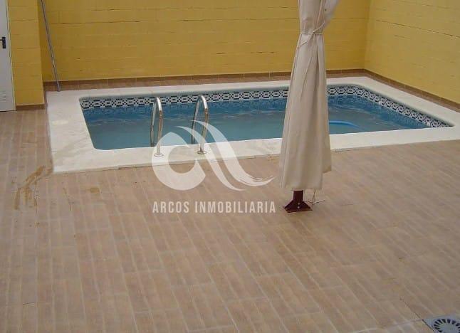 For sale of house in Córdoba