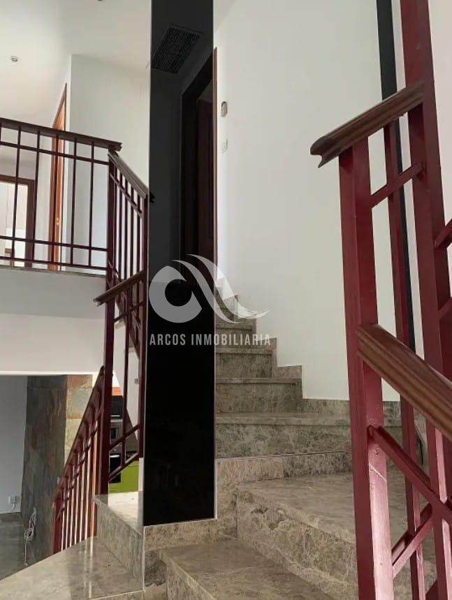 For sale of house in Córdoba