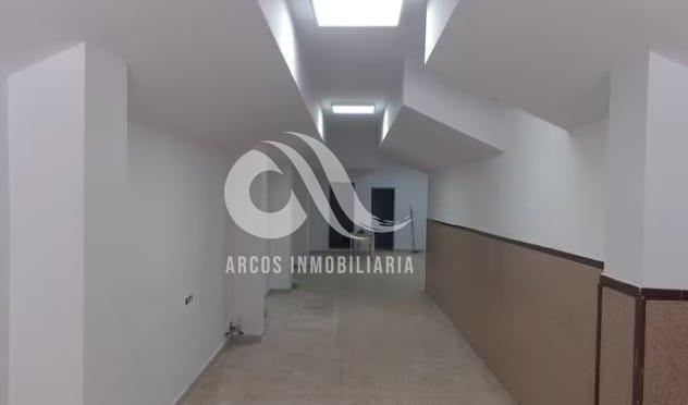 For sale of commercial in Córdoba