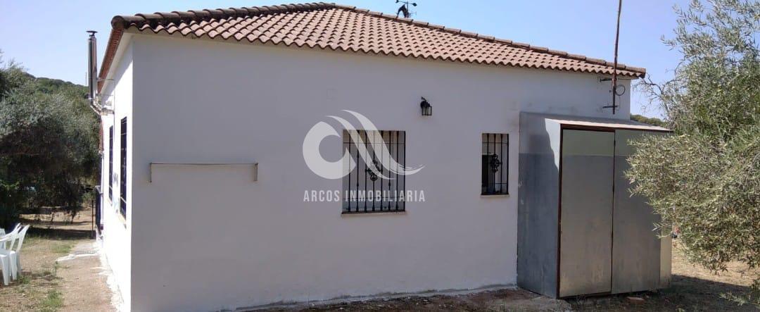 For sale of chalet in Córdoba