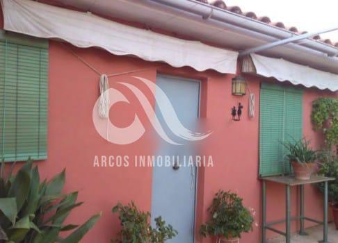 For sale of chalet in Córdoba