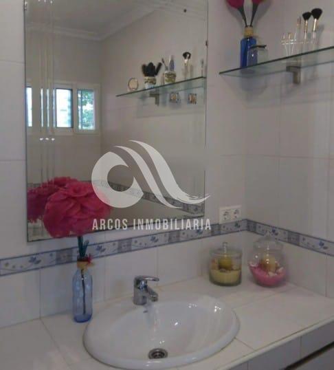 For sale of chalet in Córdoba