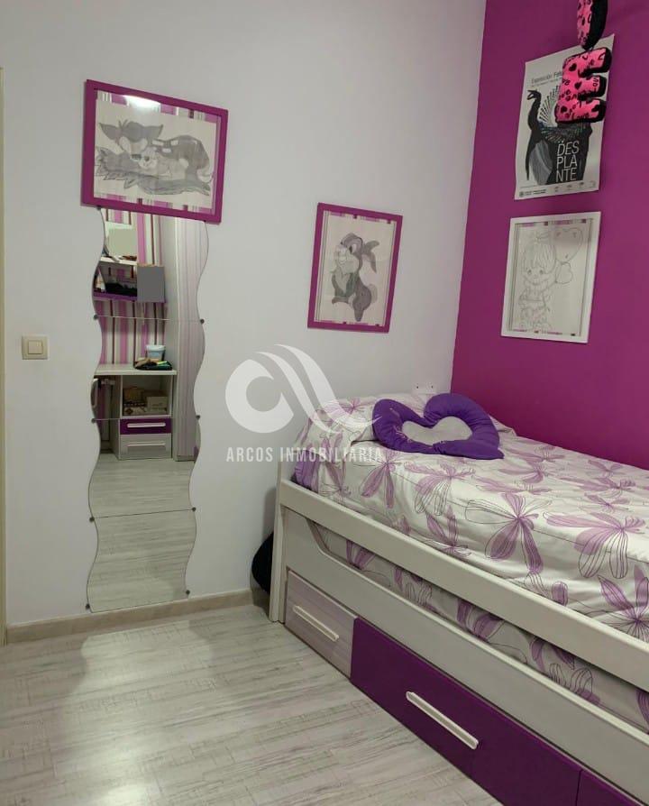 For sale of house in Córdoba