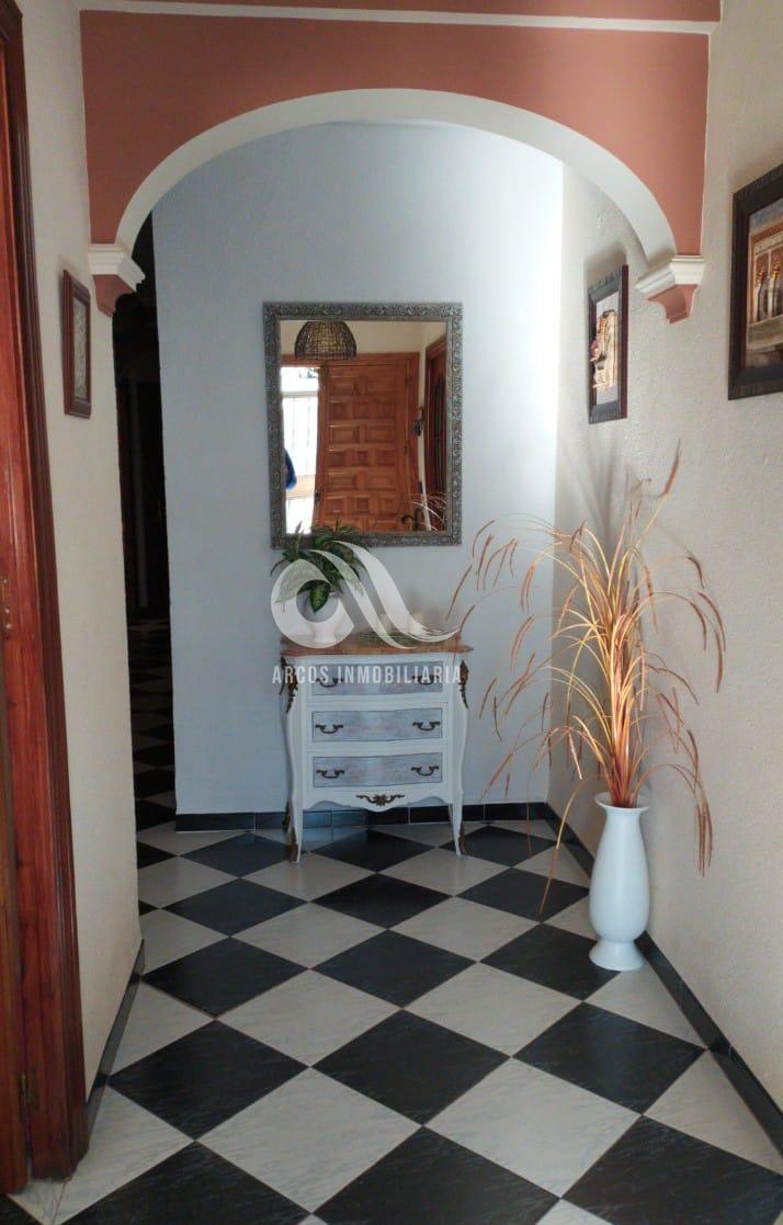 For sale of house in Córdoba