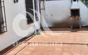 For sale of chalet in Córdoba