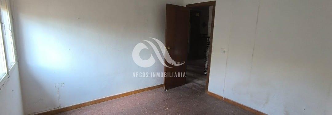 For sale of chalet in Córdoba