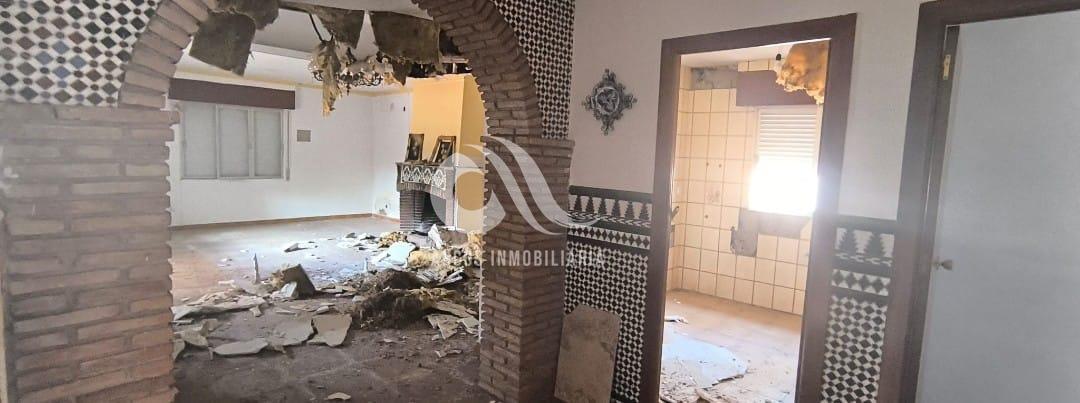 For sale of chalet in Córdoba