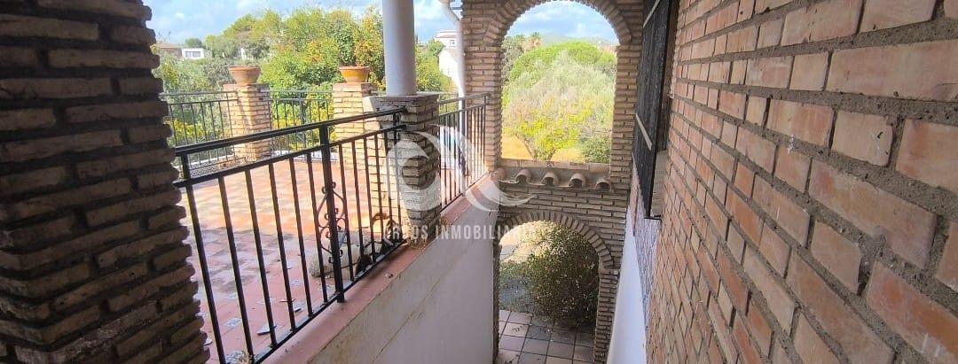 For sale of chalet in Córdoba