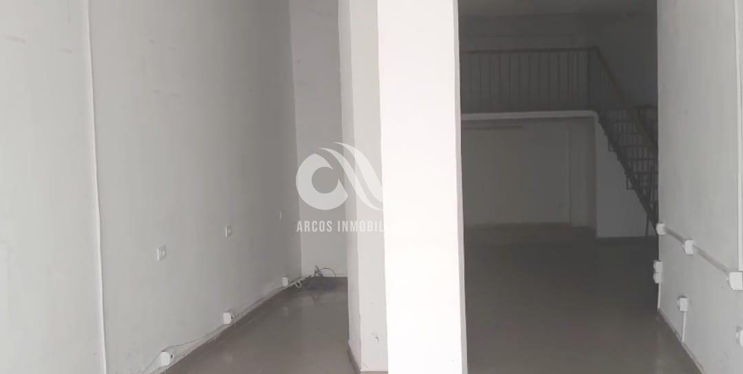 For sale of commercial in Córdoba