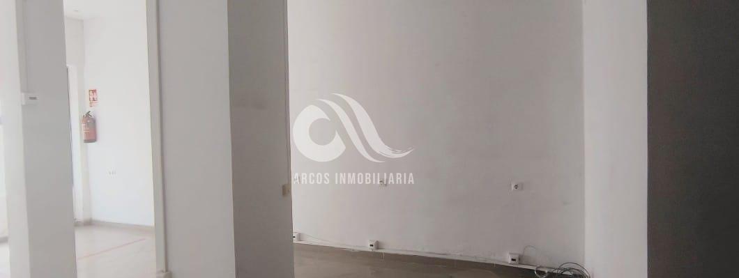 For sale of commercial in Córdoba