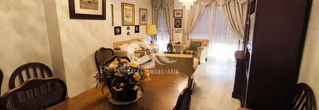 For sale of flat in Córdoba