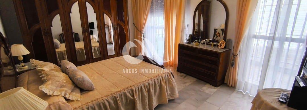 For sale of flat in Córdoba