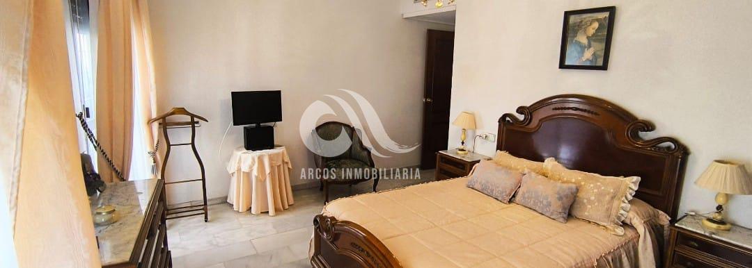 For sale of flat in Córdoba