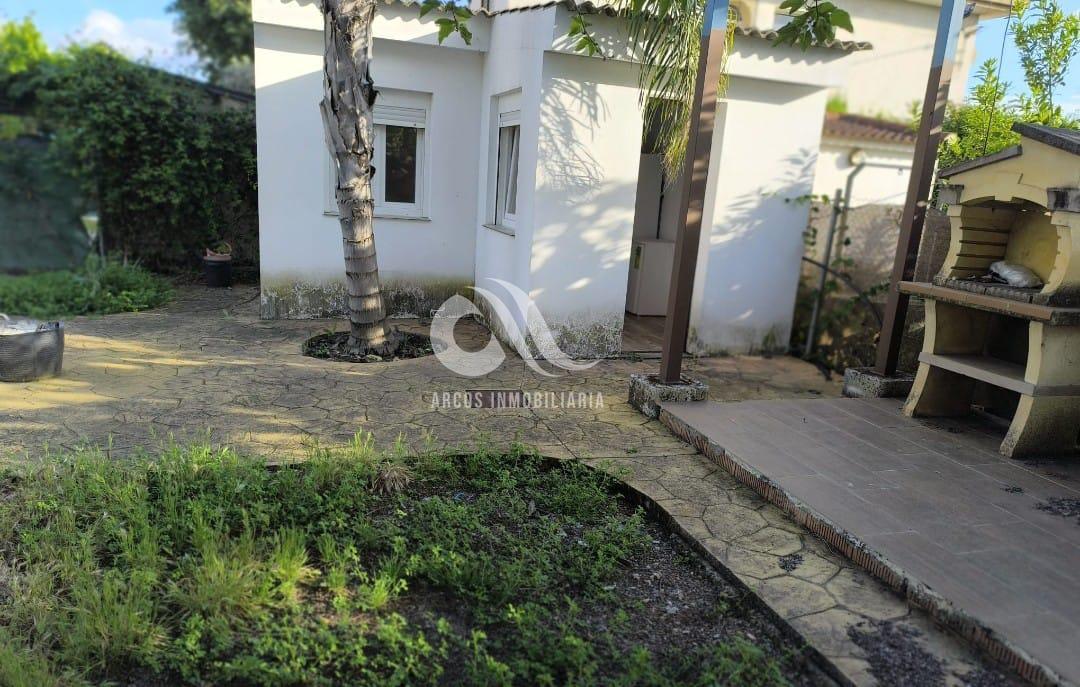 For sale of chalet in Córdoba