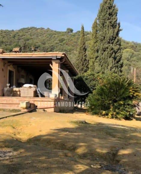 For sale of chalet in Córdoba