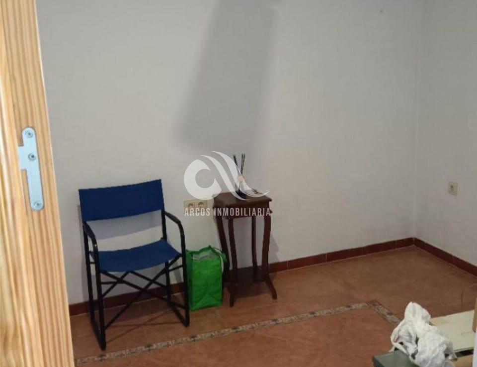 For sale of flat in Córdoba