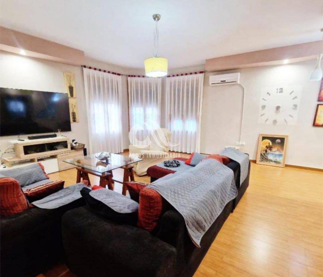For sale of chalet in Córdoba