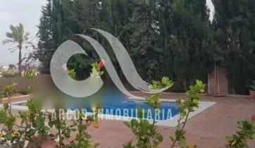 For sale of chalet in Córdoba