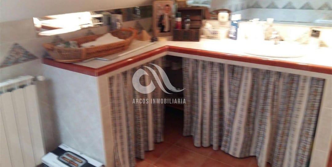 For sale of chalet in Córdoba