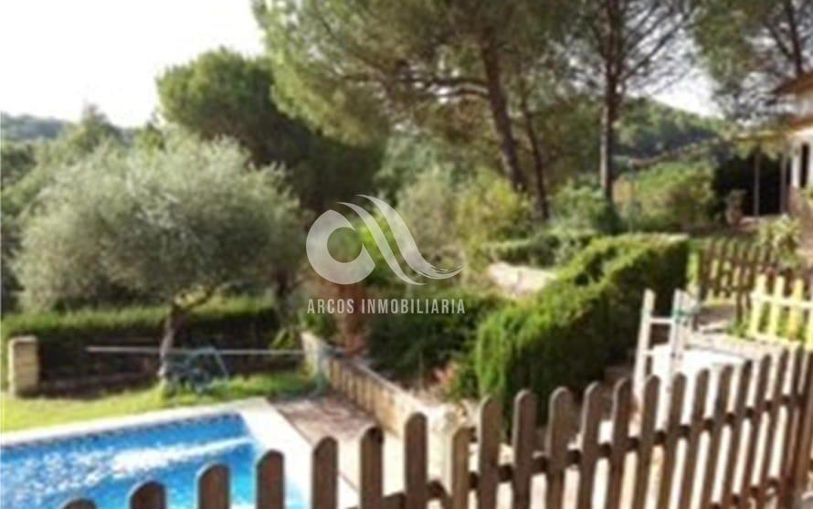 For sale of chalet in Córdoba