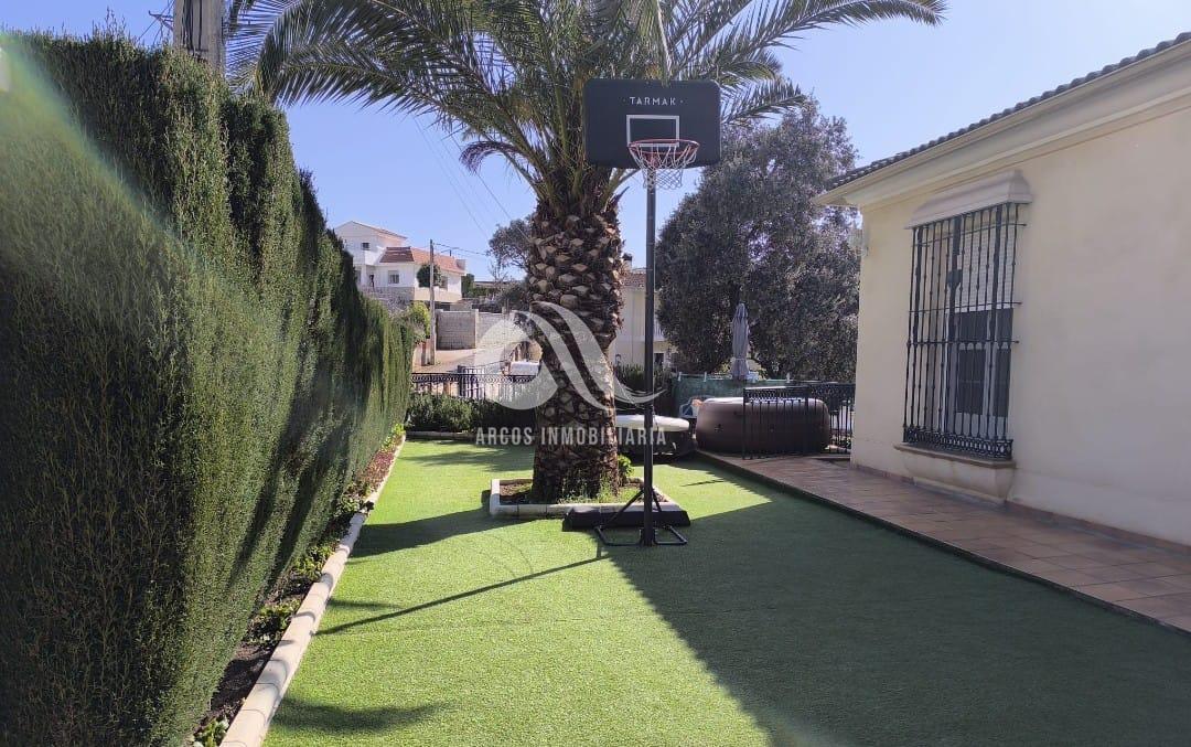 Venta de chalet en Córdoba
