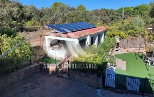 For sale of chalet in Córdoba
