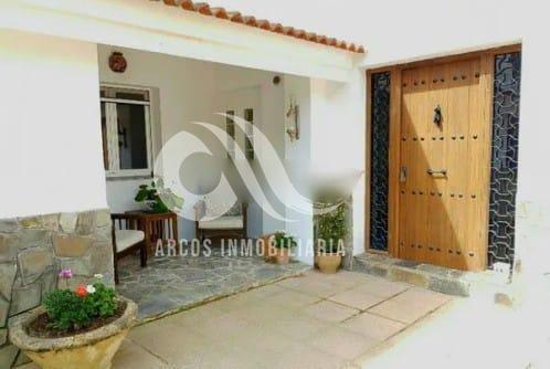 For sale of chalet in Córdoba