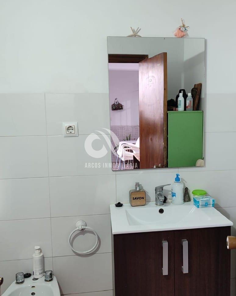 For sale of house in Córdoba