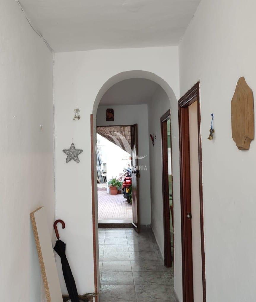For sale of house in Córdoba