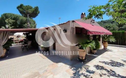 For sale of chalet in Córdoba