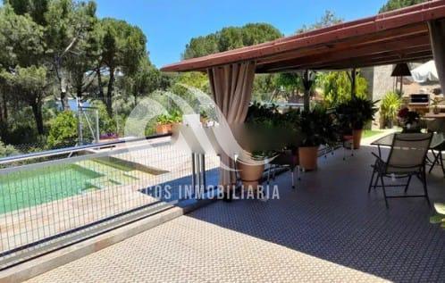 For sale of chalet in Córdoba
