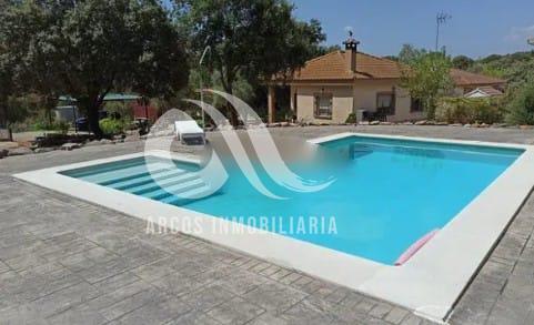 For sale of chalet in Córdoba