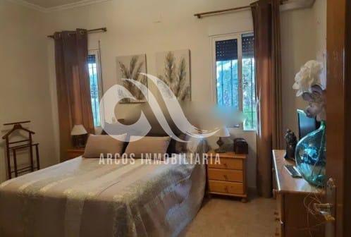 For sale of chalet in Córdoba