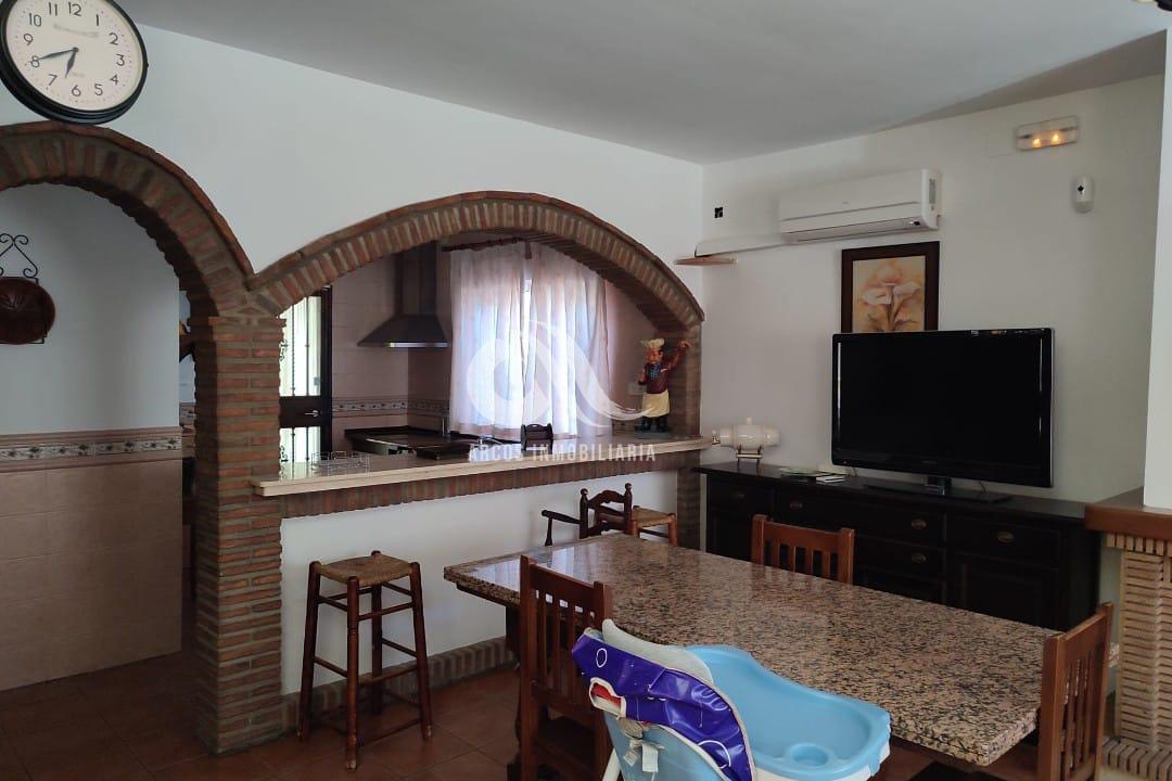 For sale of chalet in Córdoba