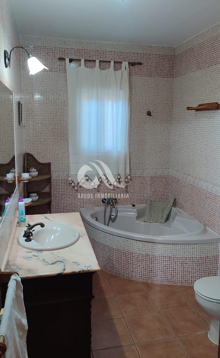 For sale of chalet in Córdoba