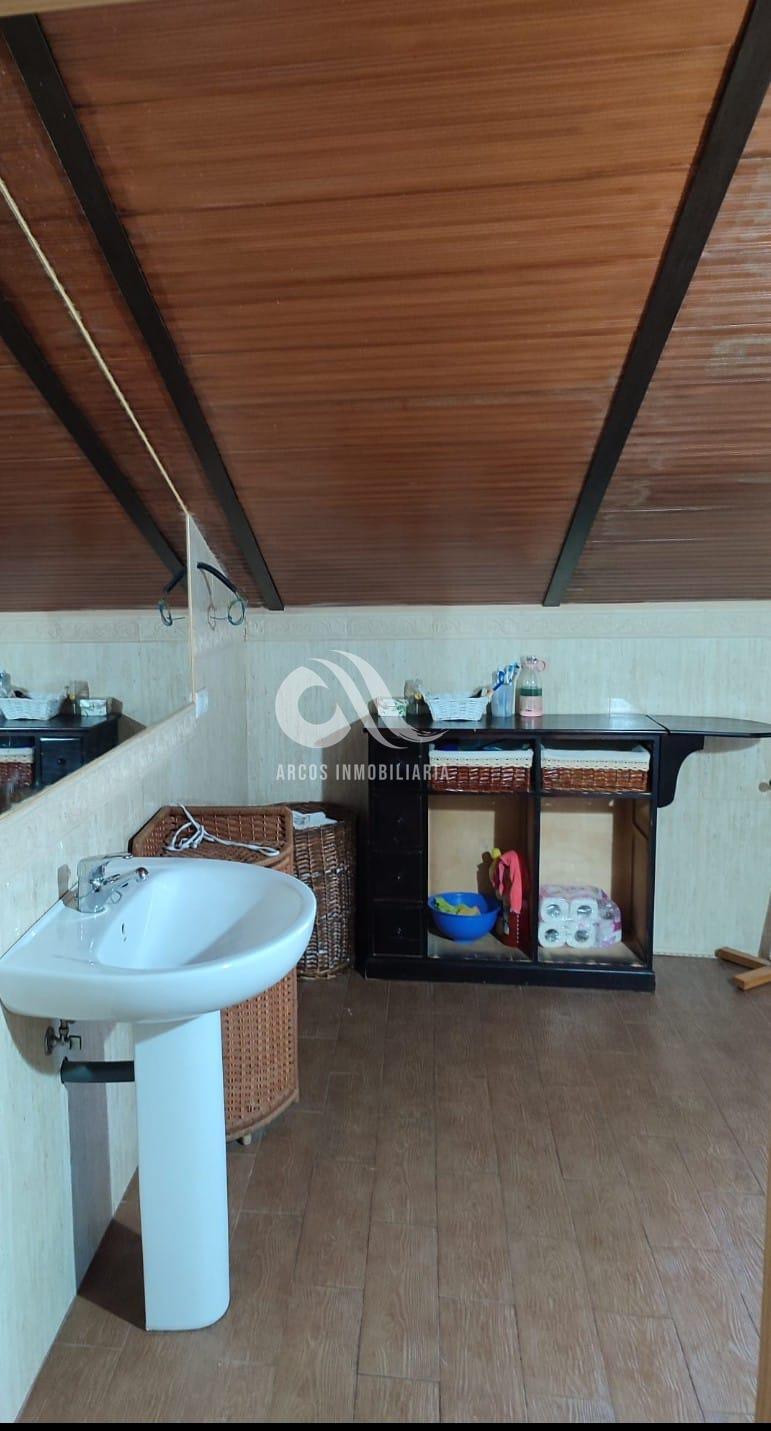 For sale of chalet in Córdoba