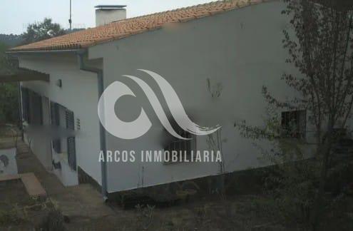 For sale of chalet in Córdoba