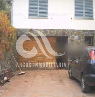For sale of chalet in Córdoba