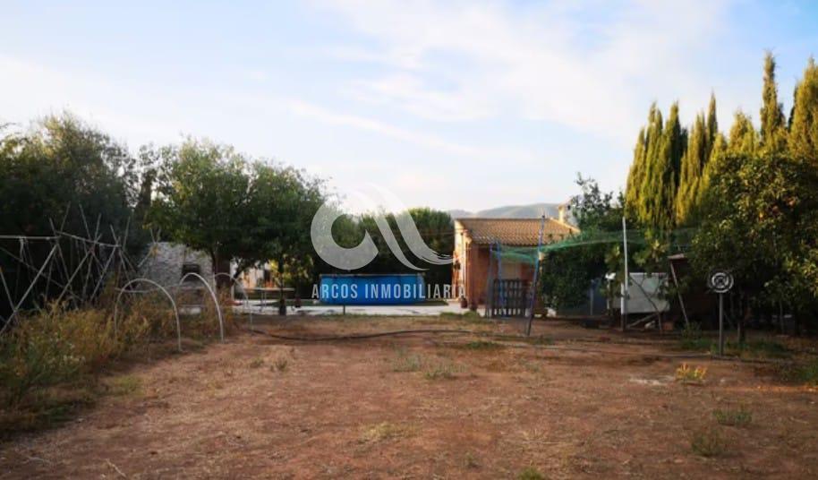 For sale of chalet in Córdoba