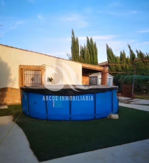 For sale of chalet in Córdoba