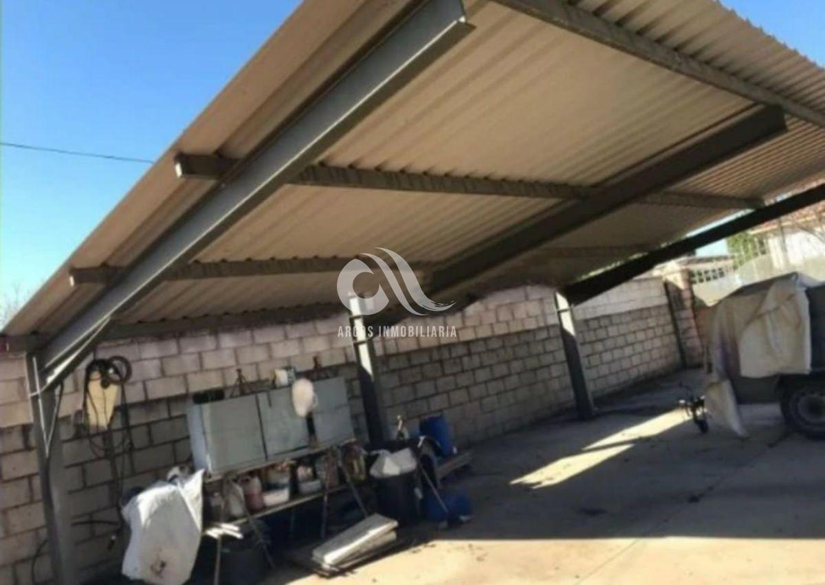 For sale of chalet in Córdoba