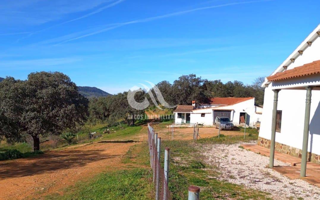 Venta de finca rústica en Córdoba