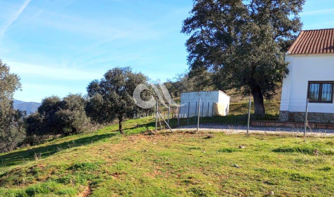 Venta de finca rústica en Córdoba
