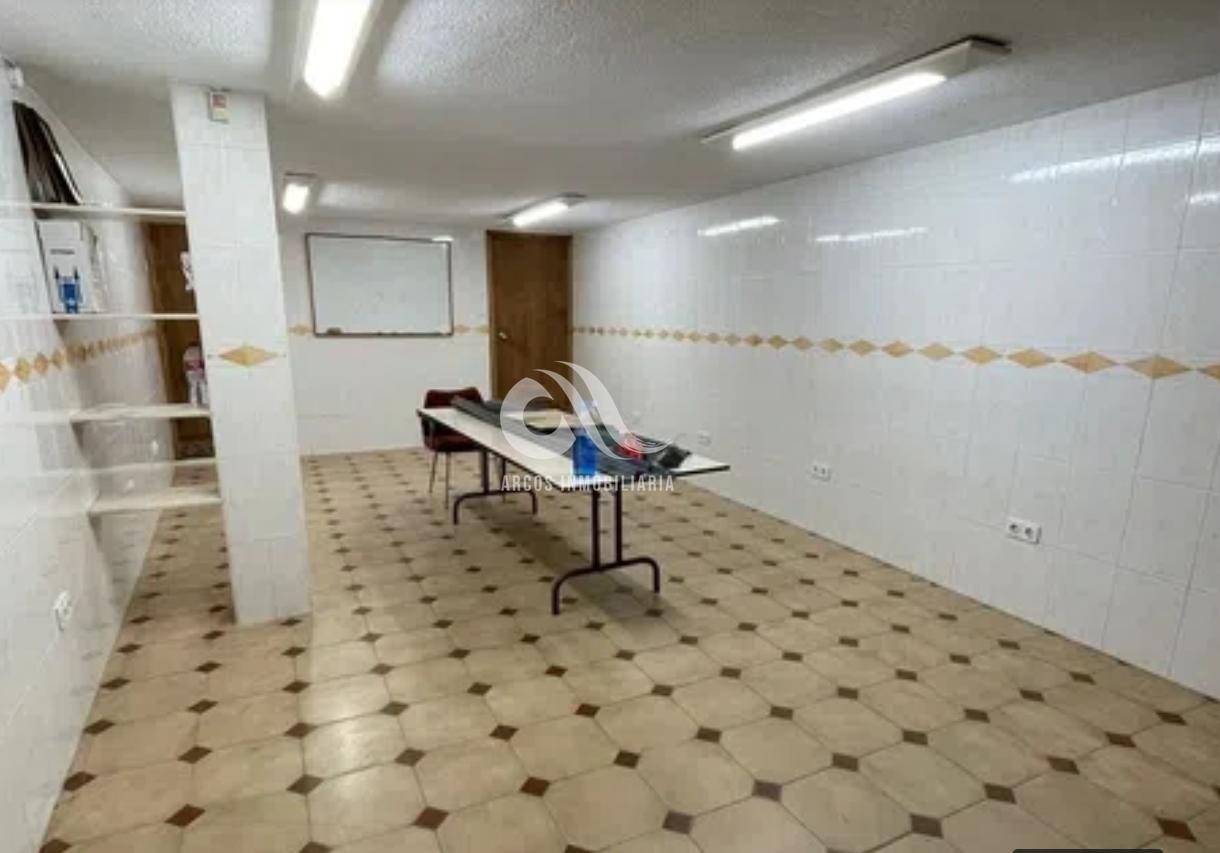 Venta de local en Córdoba