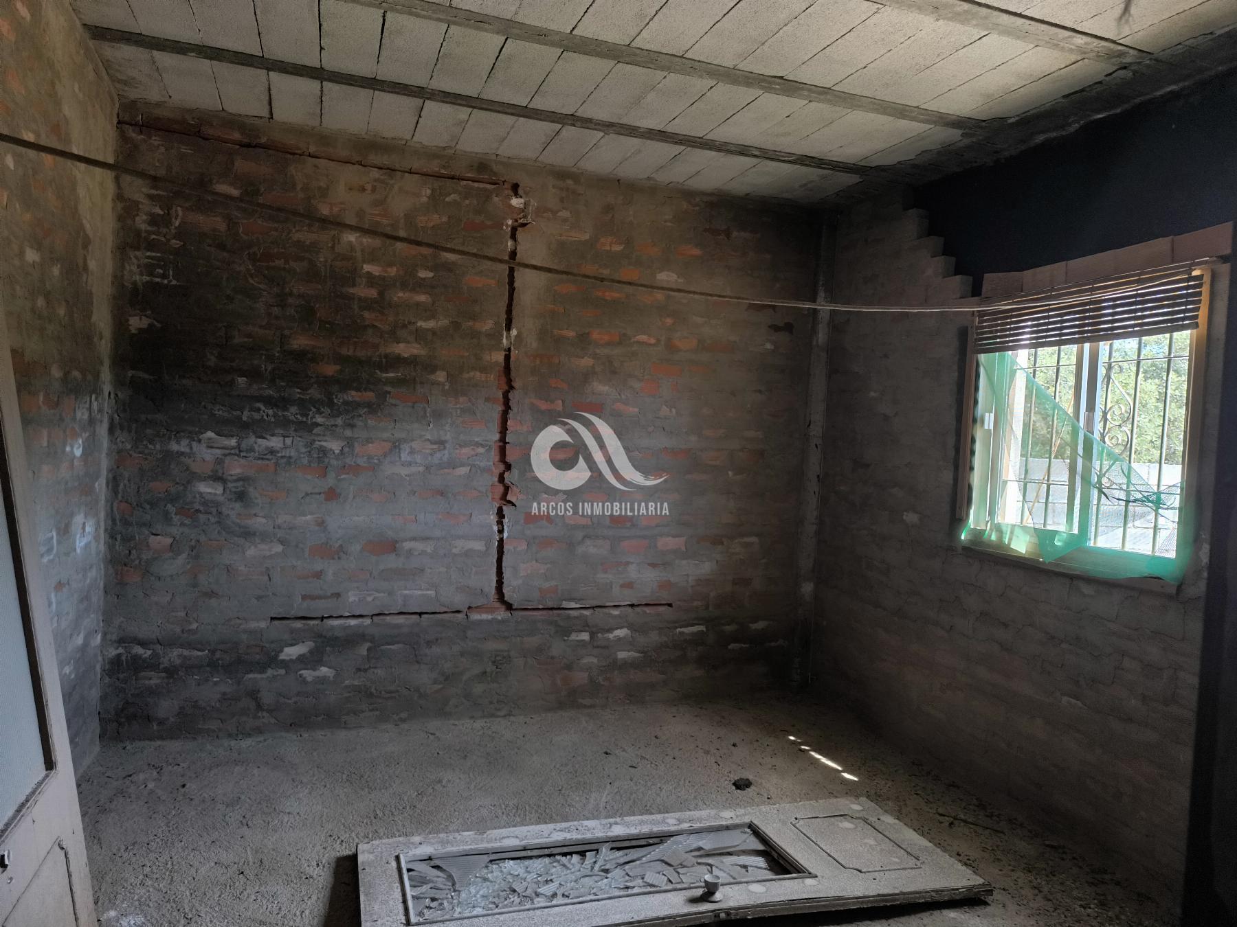 For sale of chalet in Córdoba