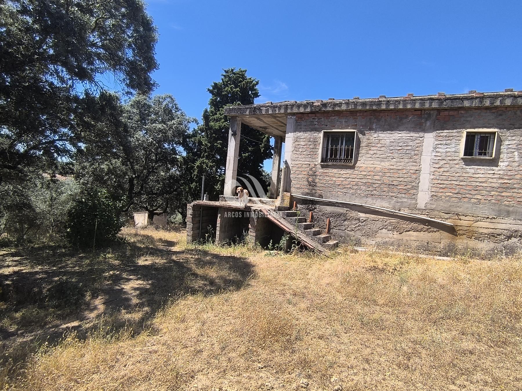 For sale of chalet in Córdoba